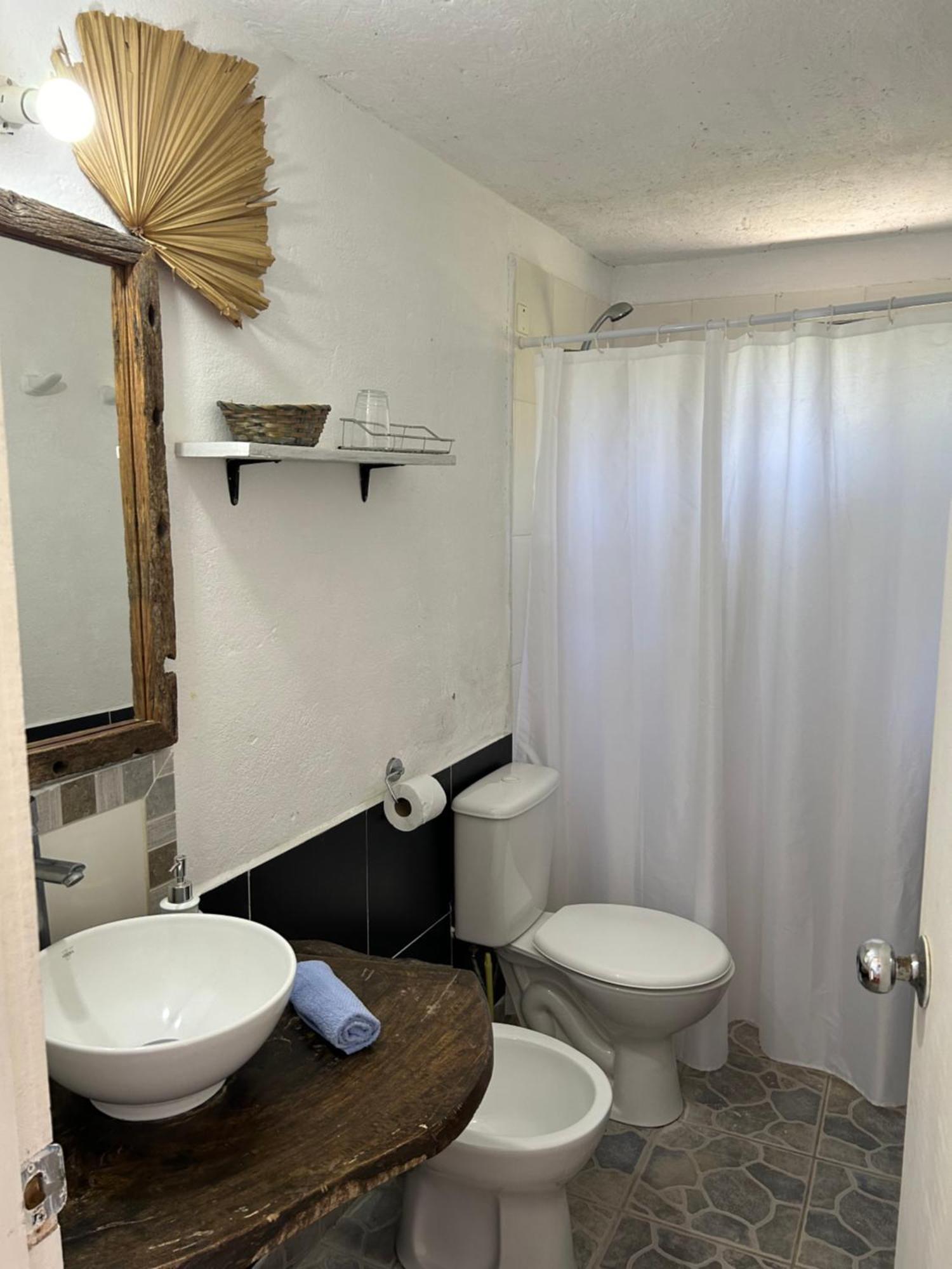 Lunas Del Bosque Cabana Y Apartamento En Suite La Paloma Exterior foto